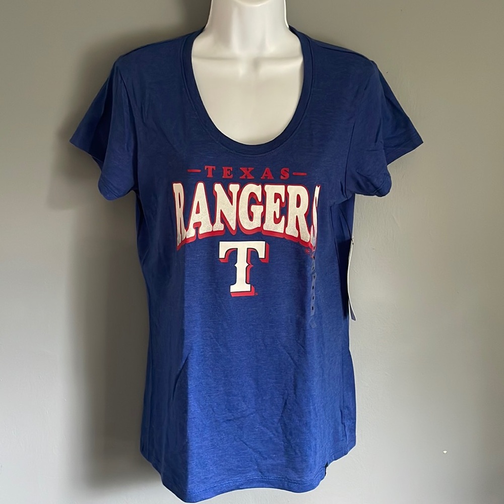 47. beautiful t shirt size M